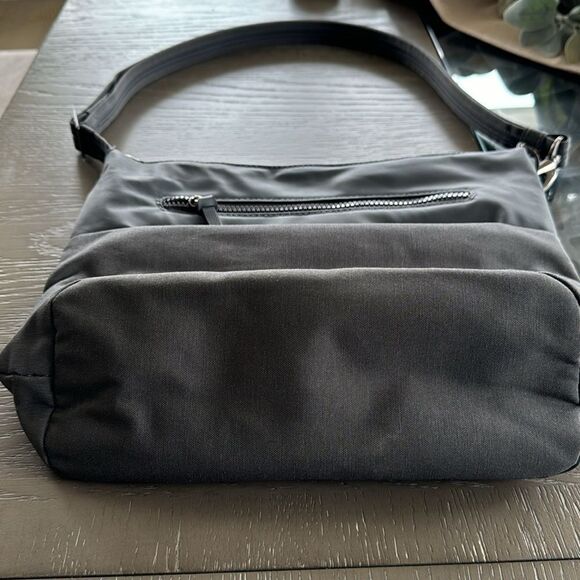 Travelon Anti-theft Classic Gray Crossbody Travel Everyday Bag Multi Pockets - Picture 10 of 16